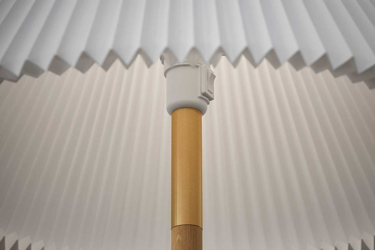 LeKlint328_floor_lamp_lightoak_details3